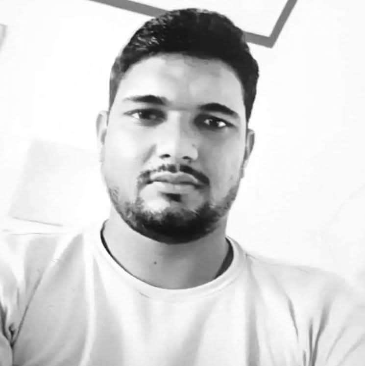 सड़क हादसे में मृतक मोहित का फाइल फोटो।