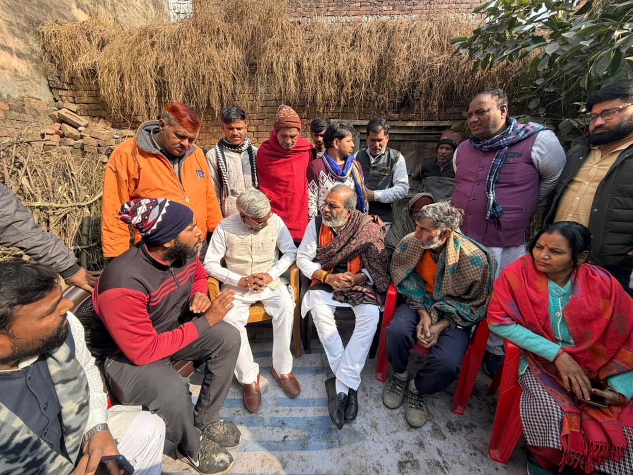 The victim's brother Narsi stopped former MLA Sangeet Som in the village itself.