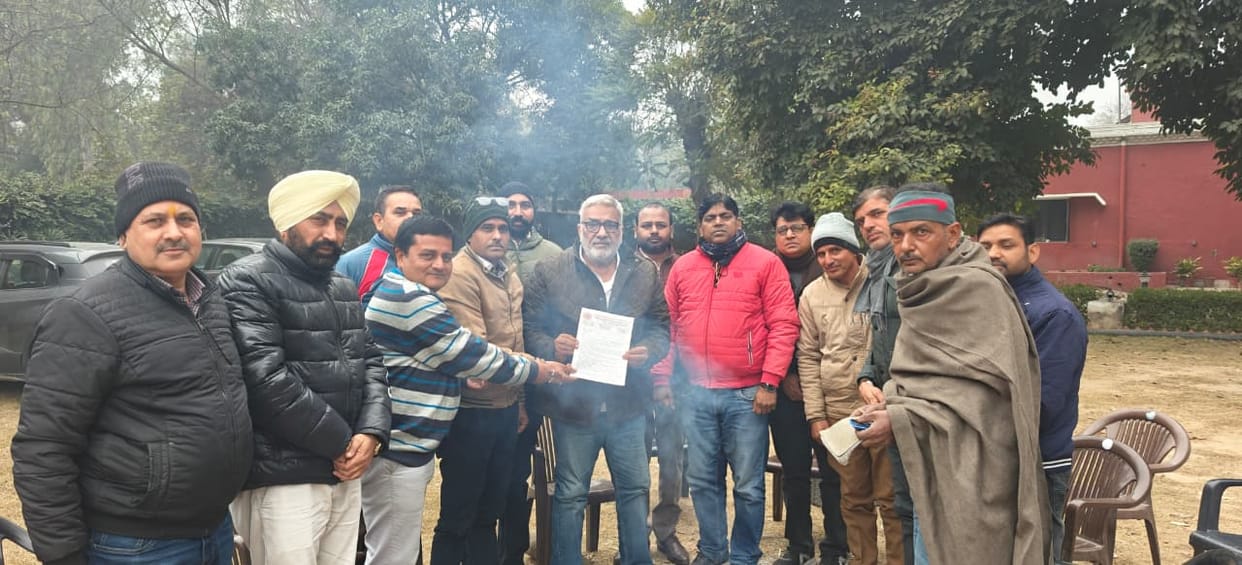 Advertisement submitted to the MLA regarding the demands of teachers