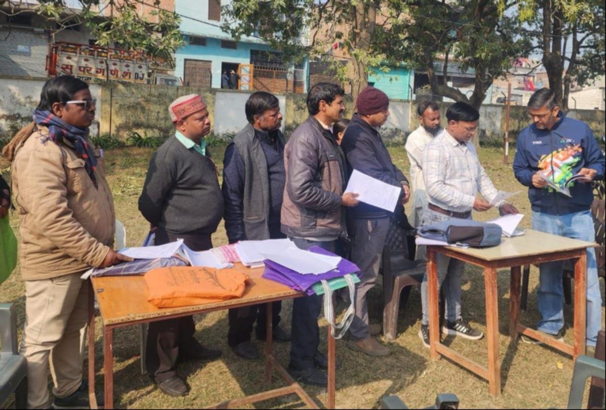 DM inspected polling places