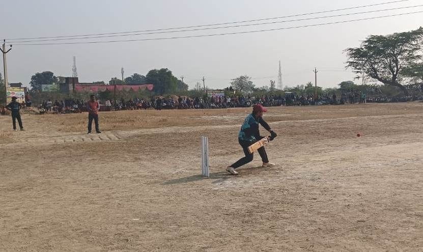 Auraiya won the semi-final by defeating Usrahar