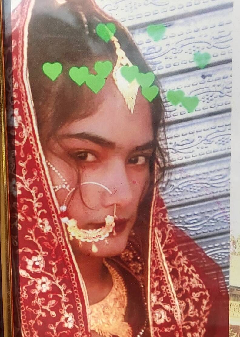 Dead body of married woman found hanging from a noose