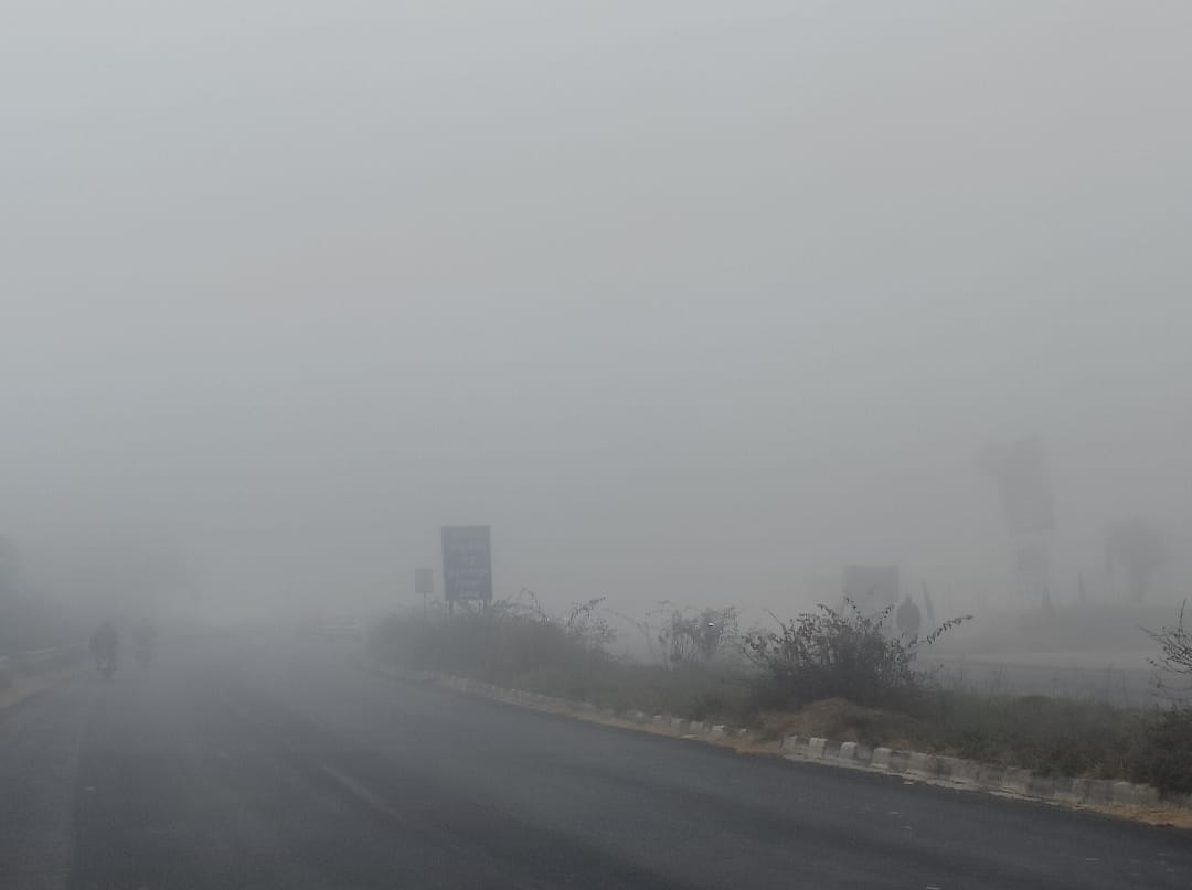The minimum temperature reached 3 degrees Celsius, and the sunshine offered no relief from the biting cold.