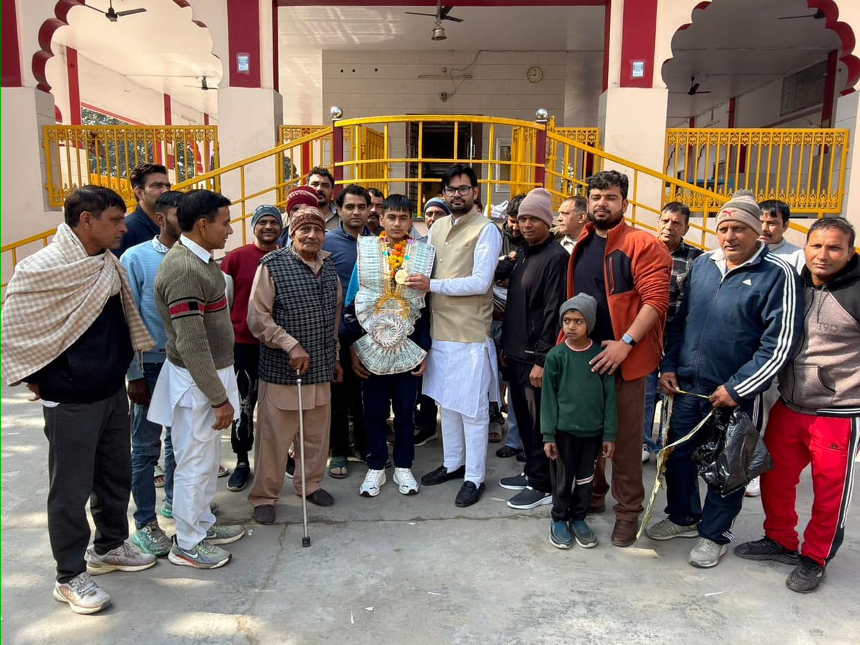 Gold medalist Harsh welcomed