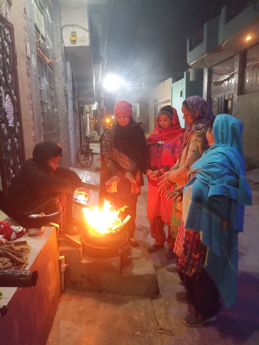 Night temperature reaches record 3 degrees, shivering stopped