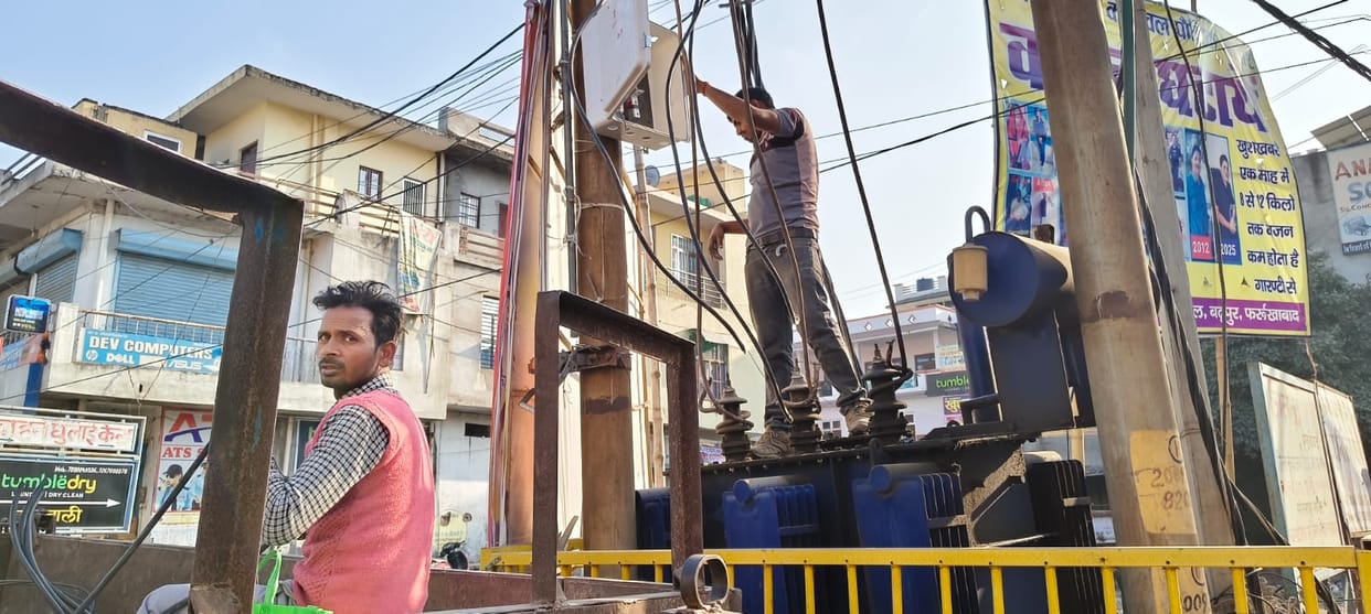The milk dairy feeder division work caused a six-hour power outage.