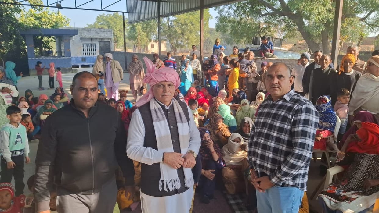 The MLA conducted public outreach in the villages of Khairpur and Mukundpur.
