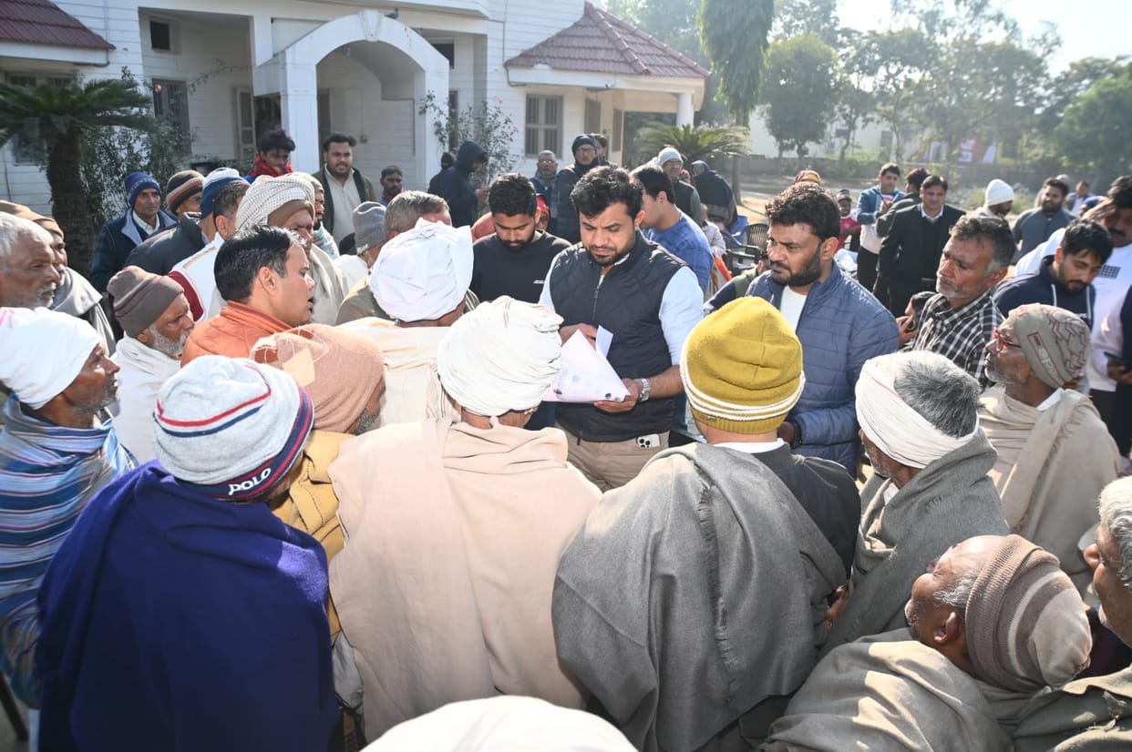 The MLA listened to the problems and resolved many of them on the spot.