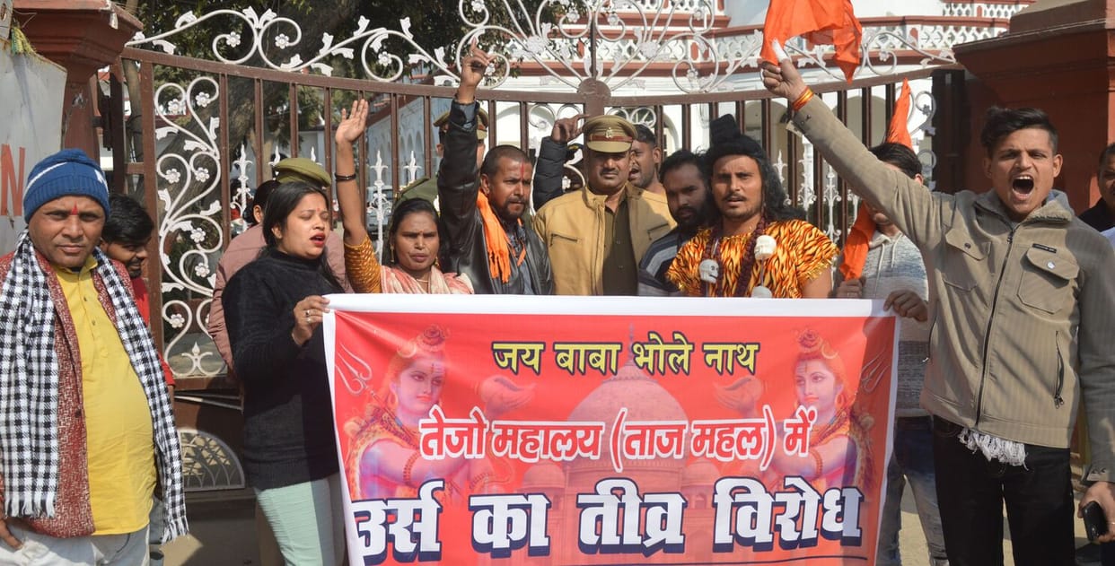 Hindu Mahasabha demands ban on Taj Mahal Urs