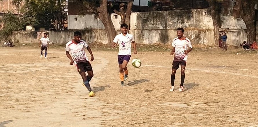 Ganeshpur team won 1-0 in the penalty shootout