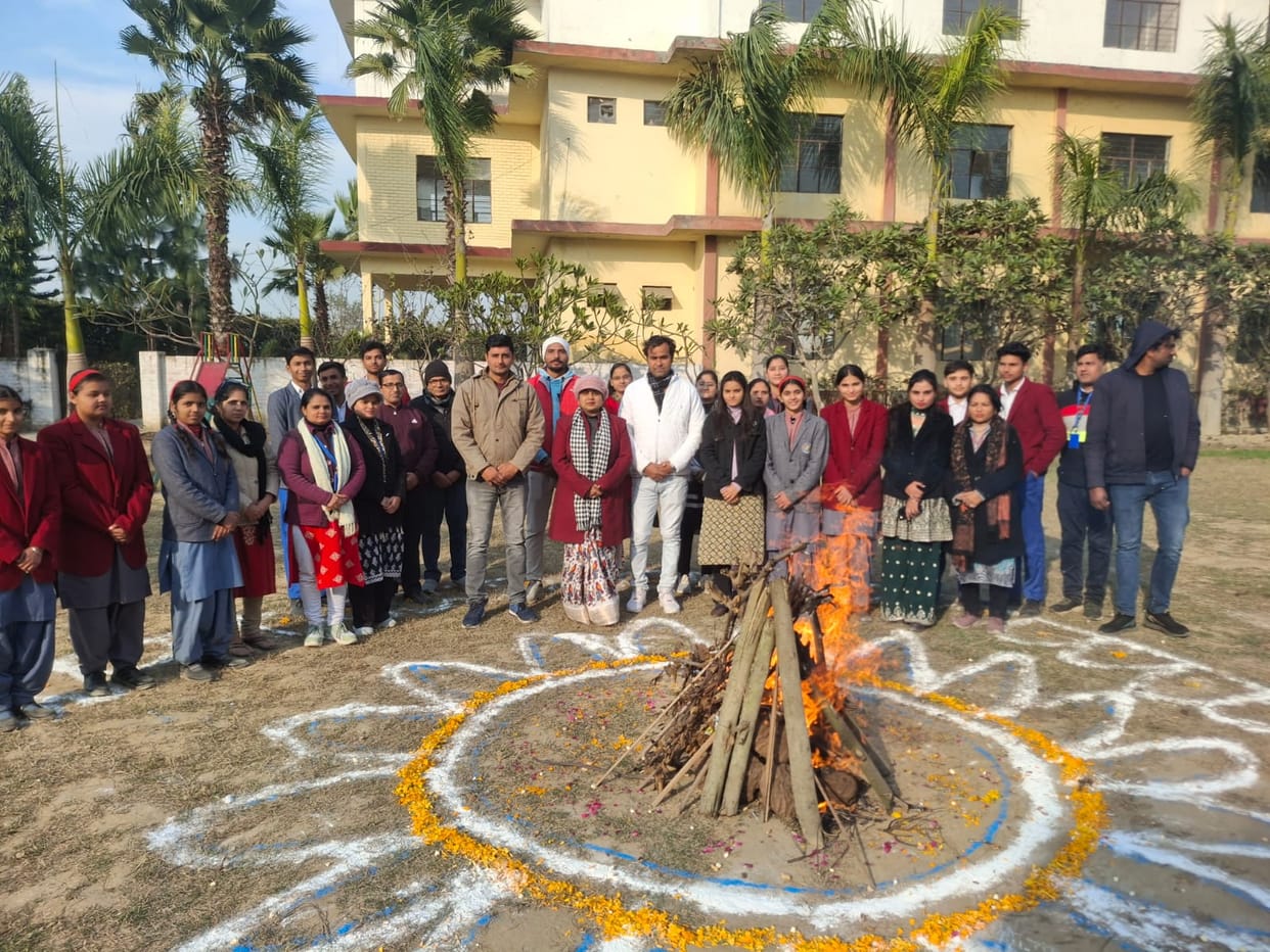 Teachers celebrated Lohri festival with great pomp