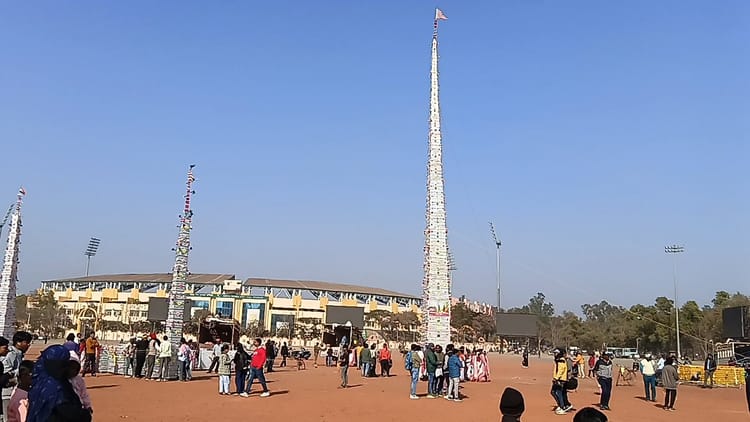 Jharkhand News: मोरहाबादी मैदान में टुसू महोत्सव की भव्य प्रस्तुति, राज्यपाल संतोष गंगवार हुए शामिल