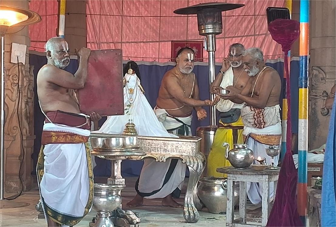 The priests adorned Mother Goda.