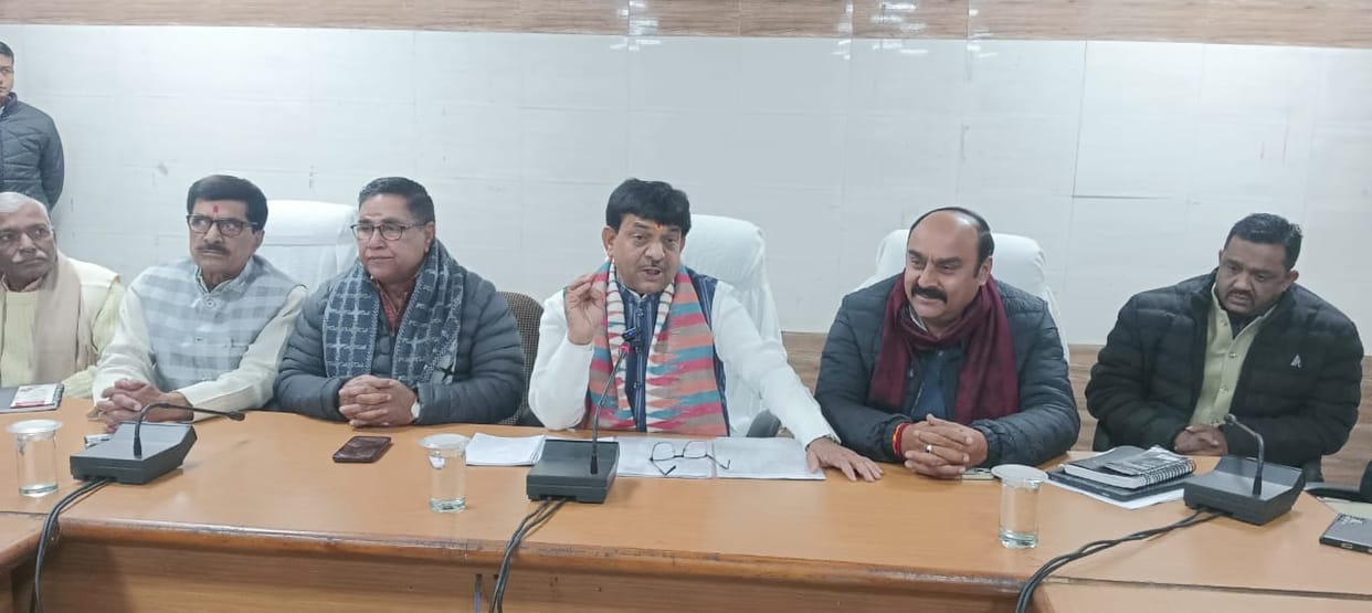 125 days in place of 100 will get employment guarantee: Agarwal