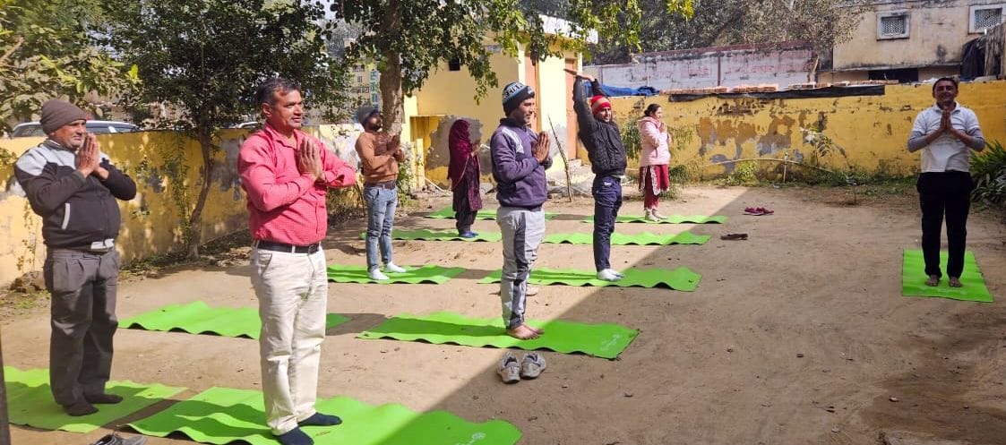 Young people performed Surya Namaskar yoga at the health center.