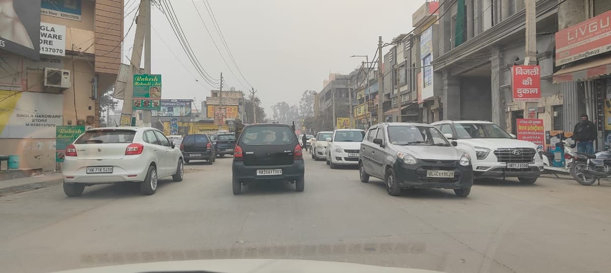 Traffic system collapsed on the two-kilometer-long route