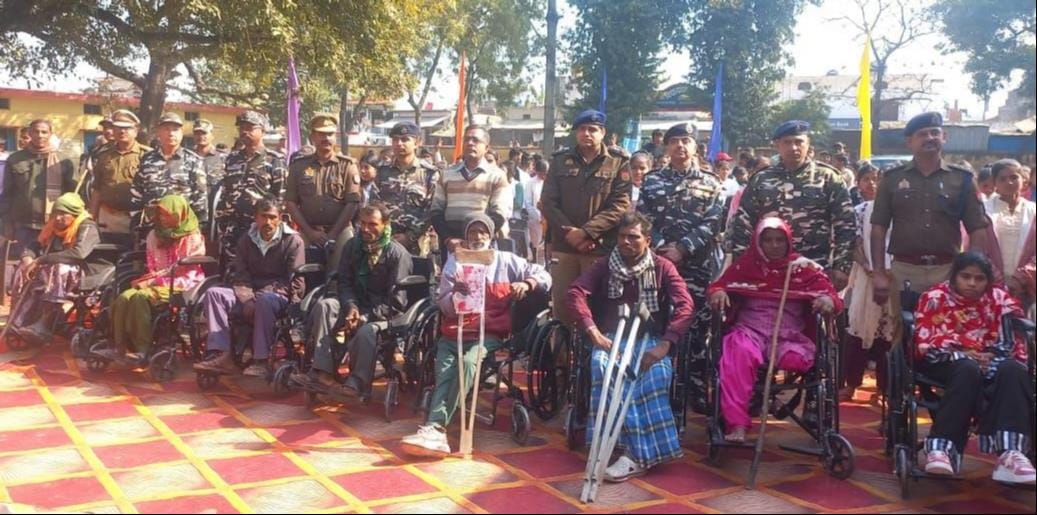 SSB distributed wheelchairs to the disabled