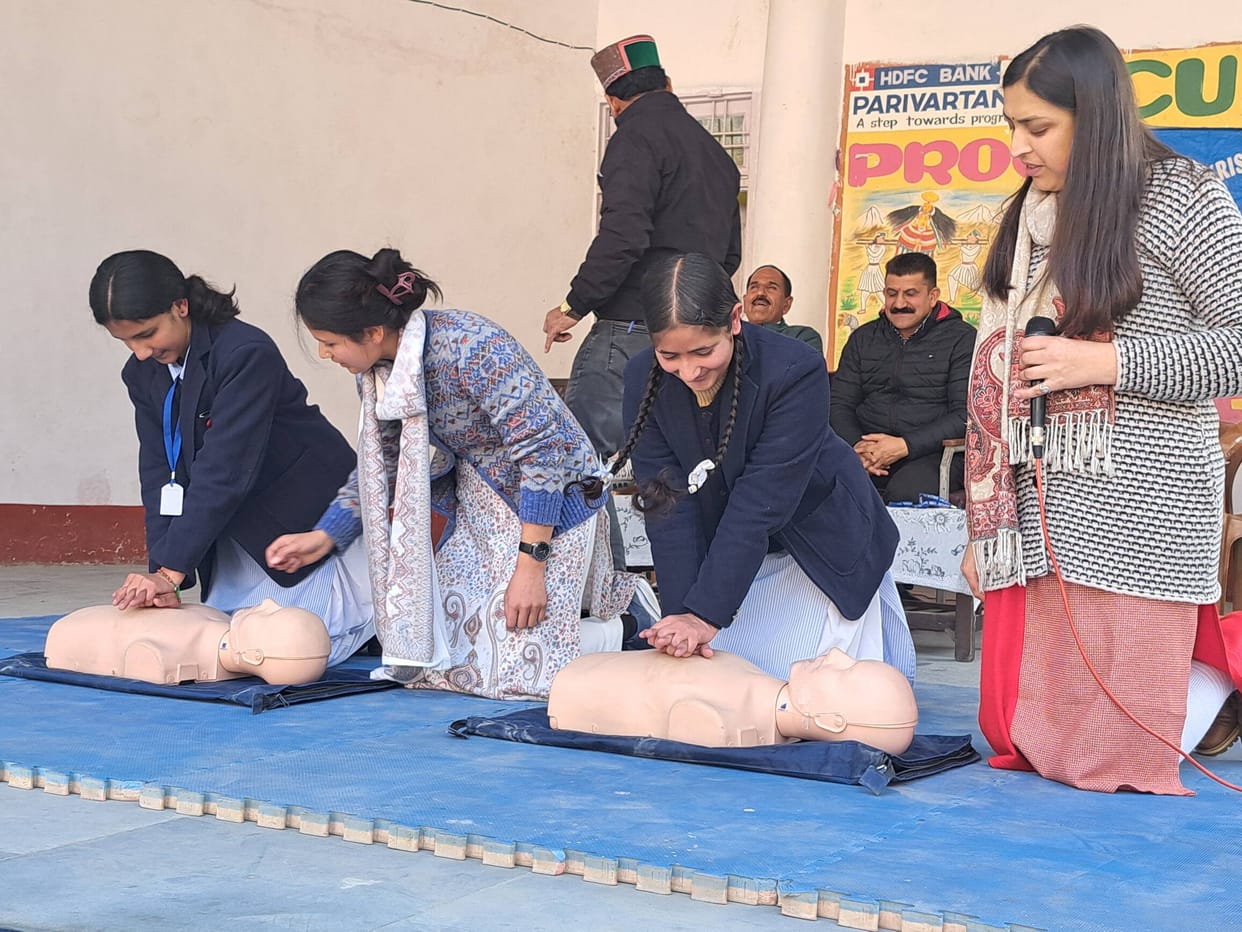 Awareness was created about disaster prevention in Girls School Rampur
