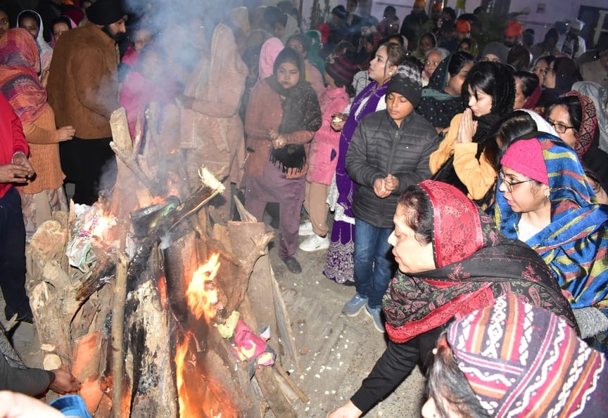 Punjabi community celebrated Lohri festival with great enthusiasm.