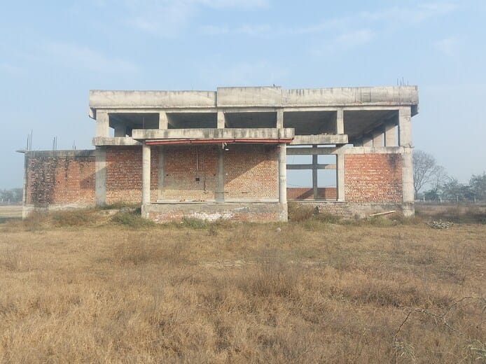 Hathlana's playground is in a bad condition, players are unable to practice.