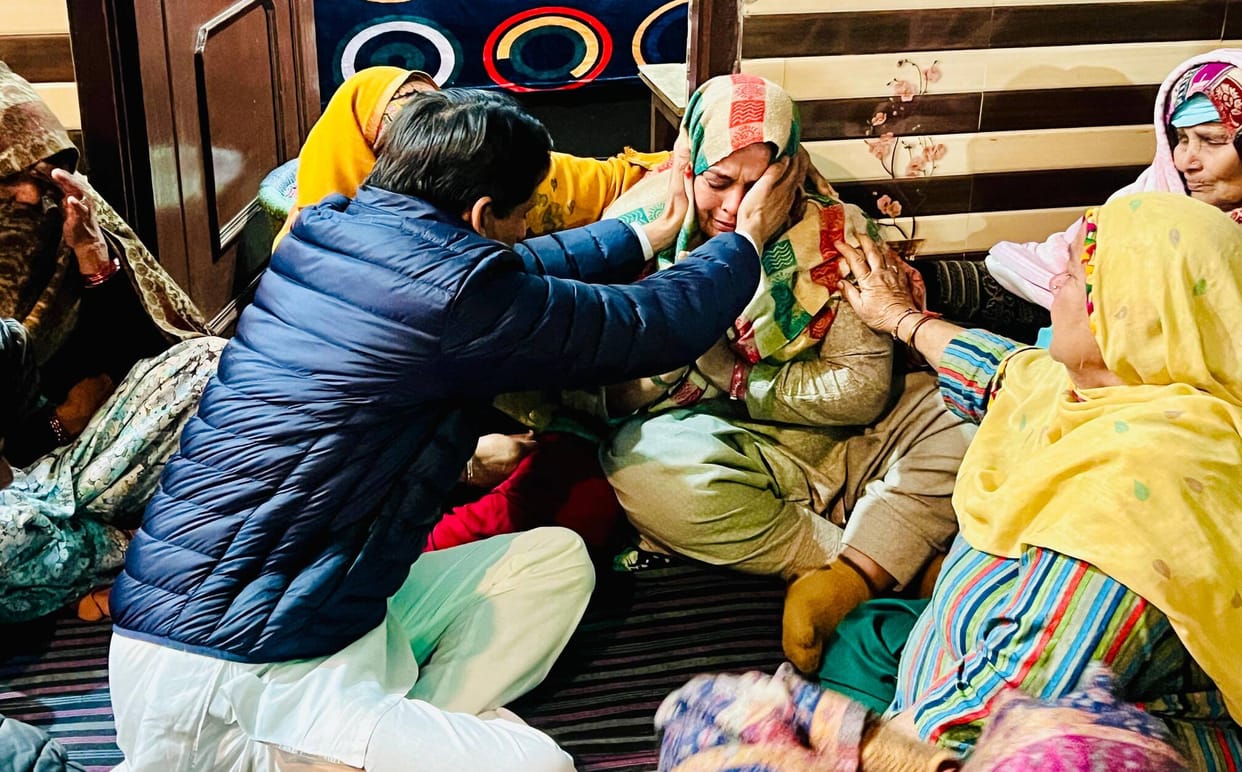 MP Deepender Hooda wiped the tears of the widowed mother and gave the DCP a two-day ultimatum over the phone.