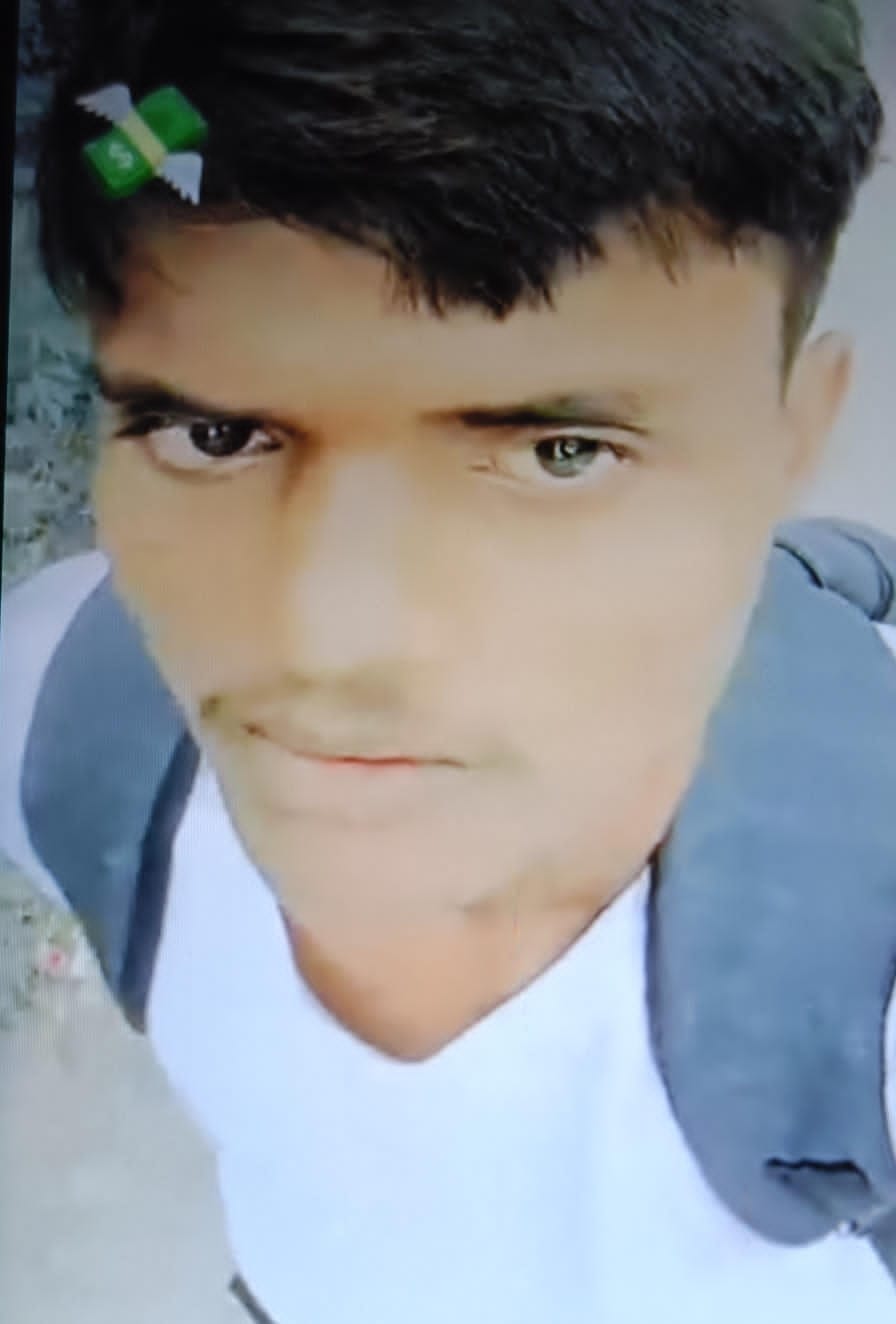 The young man committed suicide by lying in front of a train