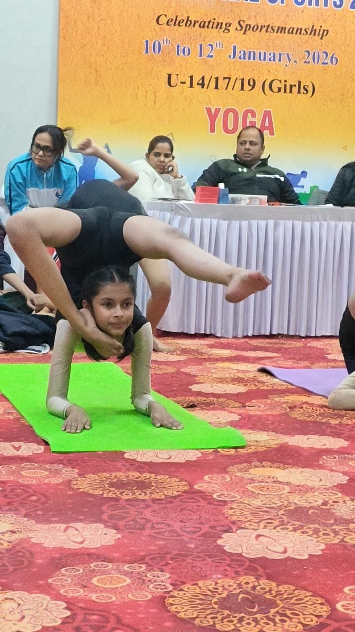Manasvi and Angel won gold medals at the DAV National Games.