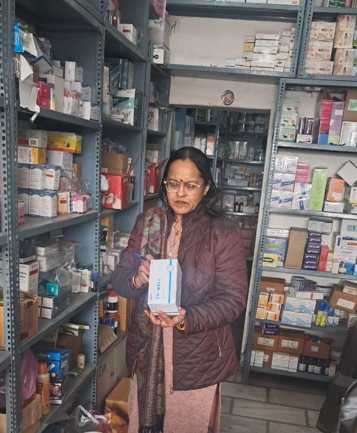 The drug controller inspected medicines at 15 shops in the city.