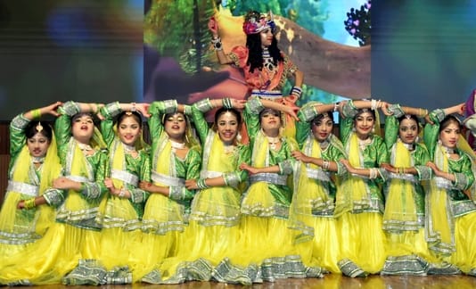 Cultural presentations convey patriotic message
