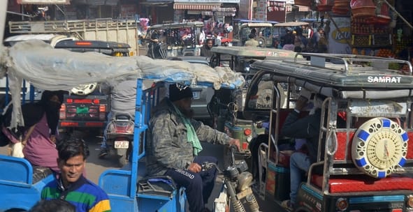 E-rickshaw plan destroyed due to road digging...people struggling with traffic jams