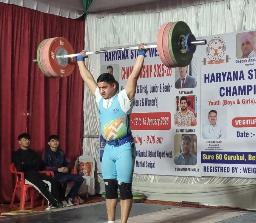 Vaishnavi, Tamanna and Vishal won gold medals in Haryana State Level Weightlifting Championship