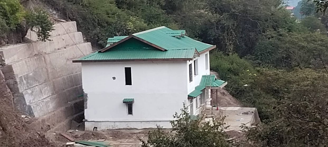 The construction of Jabali Panchayat Bhawan hangs in the balance