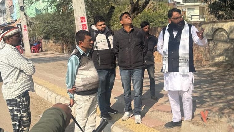 Faults found on Hansi Road footpath, Chairperson's representative reprimands contractor
