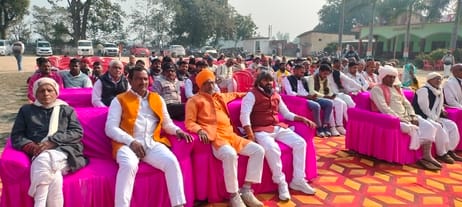 A Hindu conference and a community meal (khichdi feast) were held on Makar Sankranti.