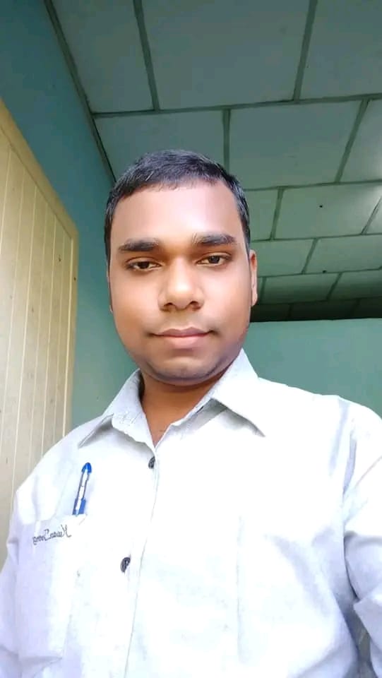 A young man returning after delivering khichdi to his aunt was crushed to death by a trailer, his friend injured.