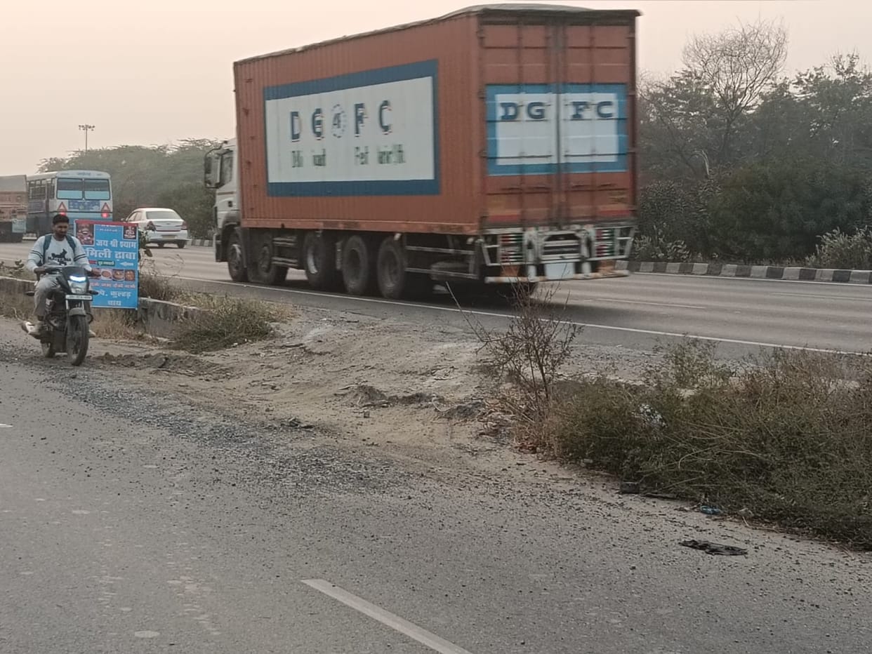 NHAI is being bombarded with letters, yet the problems persist.