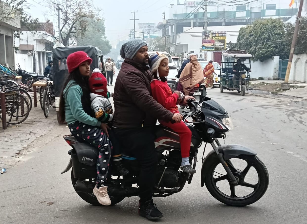 Mercury @3.2: Weather wrapped in a blanket of fog, cold wave chills Terai