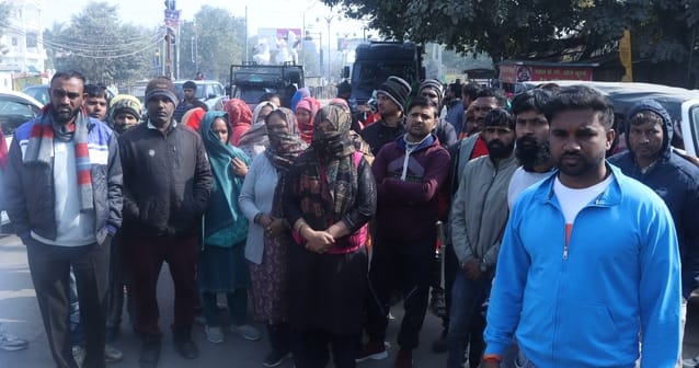 Students took to the streets with female sanitation workers and submitted a memorandum of demands.