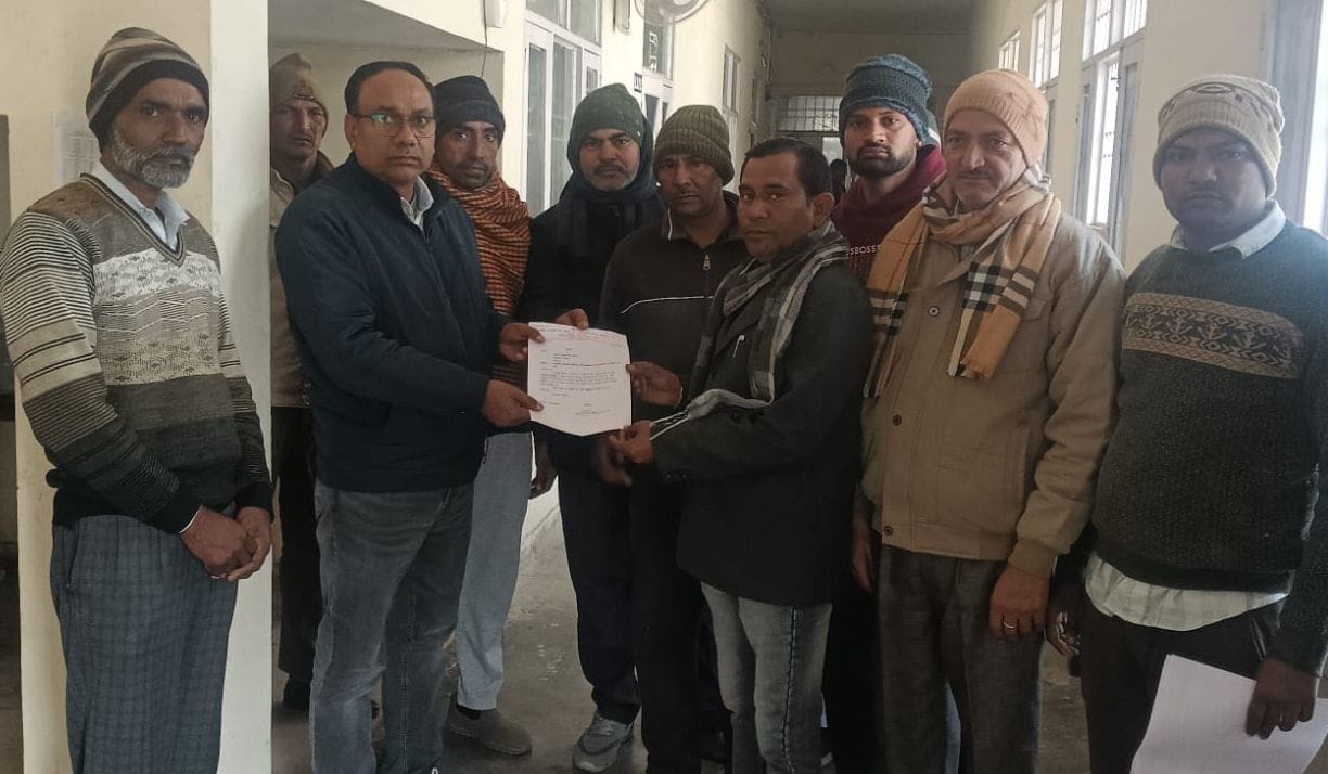 Memorandum submitted for increasing the salary of tubewell operators