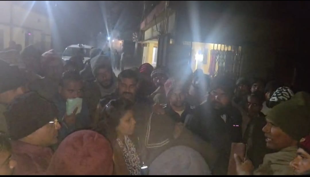 Allegations of assault on engineer in sugar mill, protest