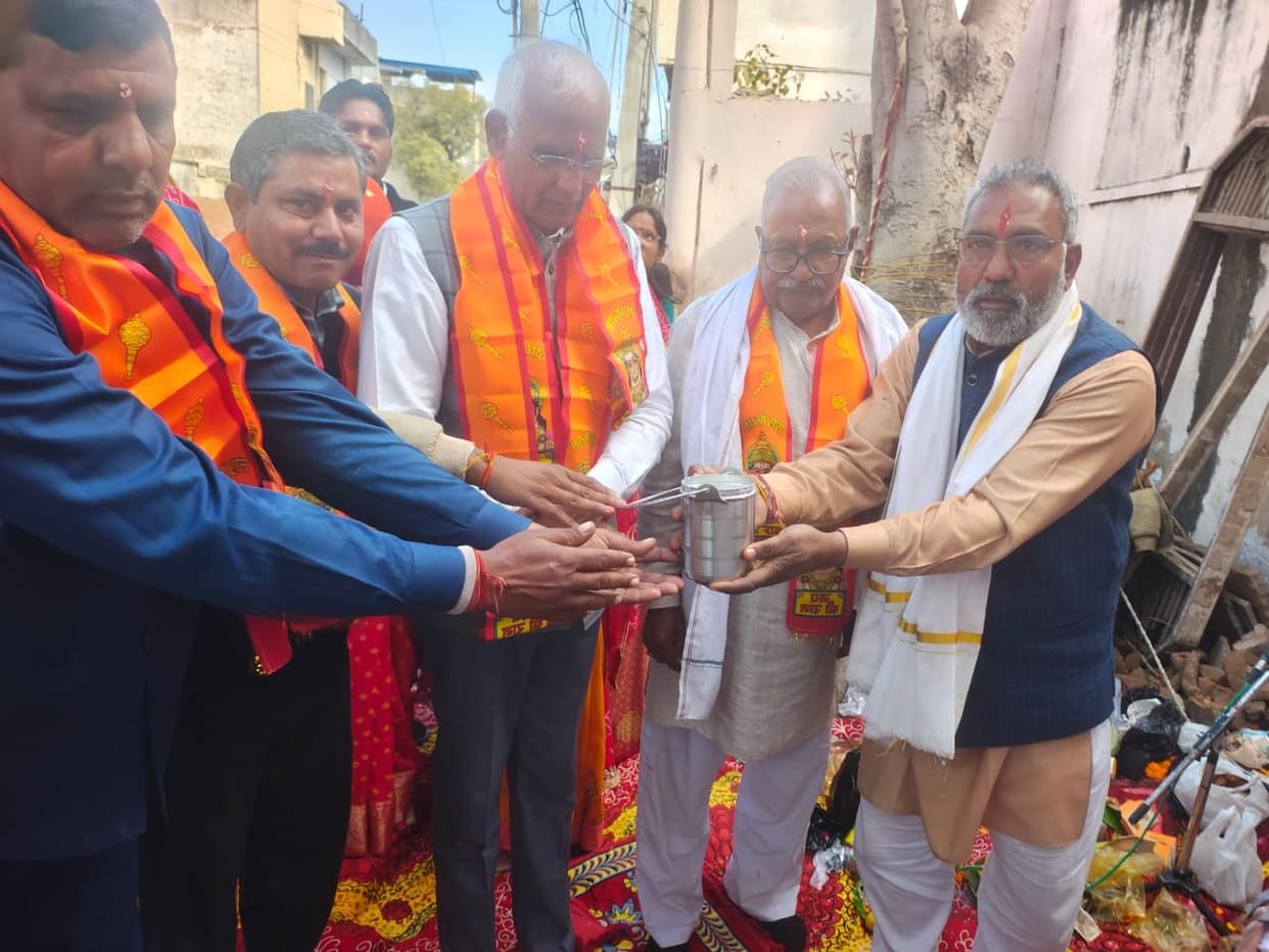 The people of Sainipura will undertake the reconstruction of the ancient Hanuman temple.