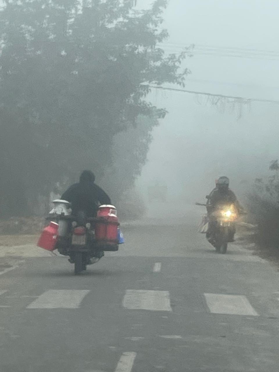 Cold wave intensifies chill, minimum temperature drops to four degrees