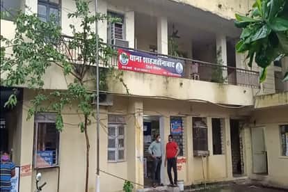 Bhopal News: Woman burns three-year-old daughter with hot iron following dispute with lover, FIR filed