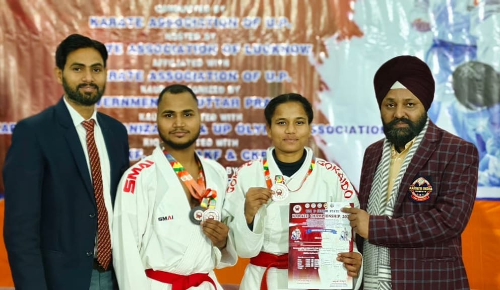 Agra won four medals in state level karate competition.