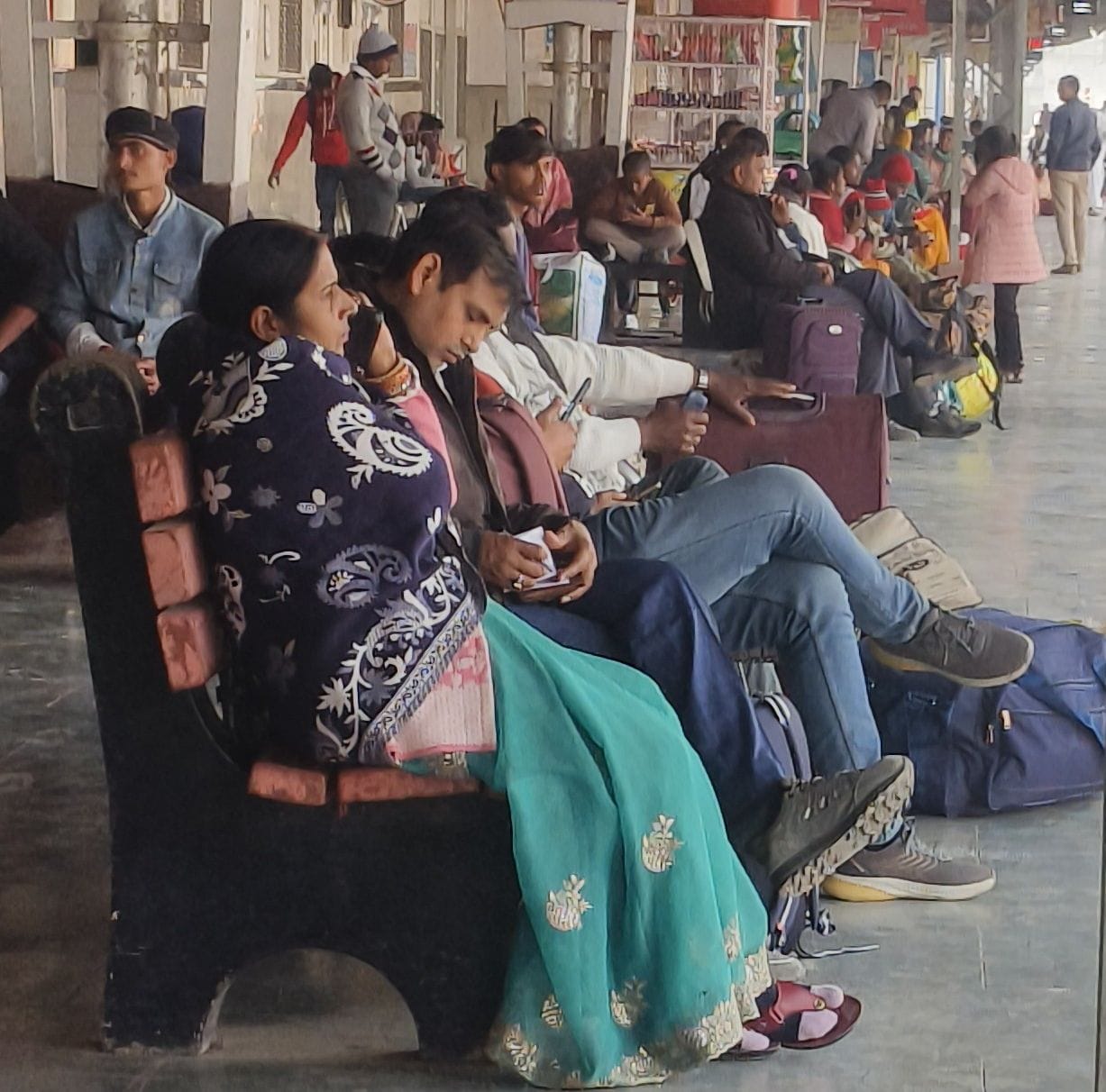 Five trains, including Vande Bharat, will not arrive today.