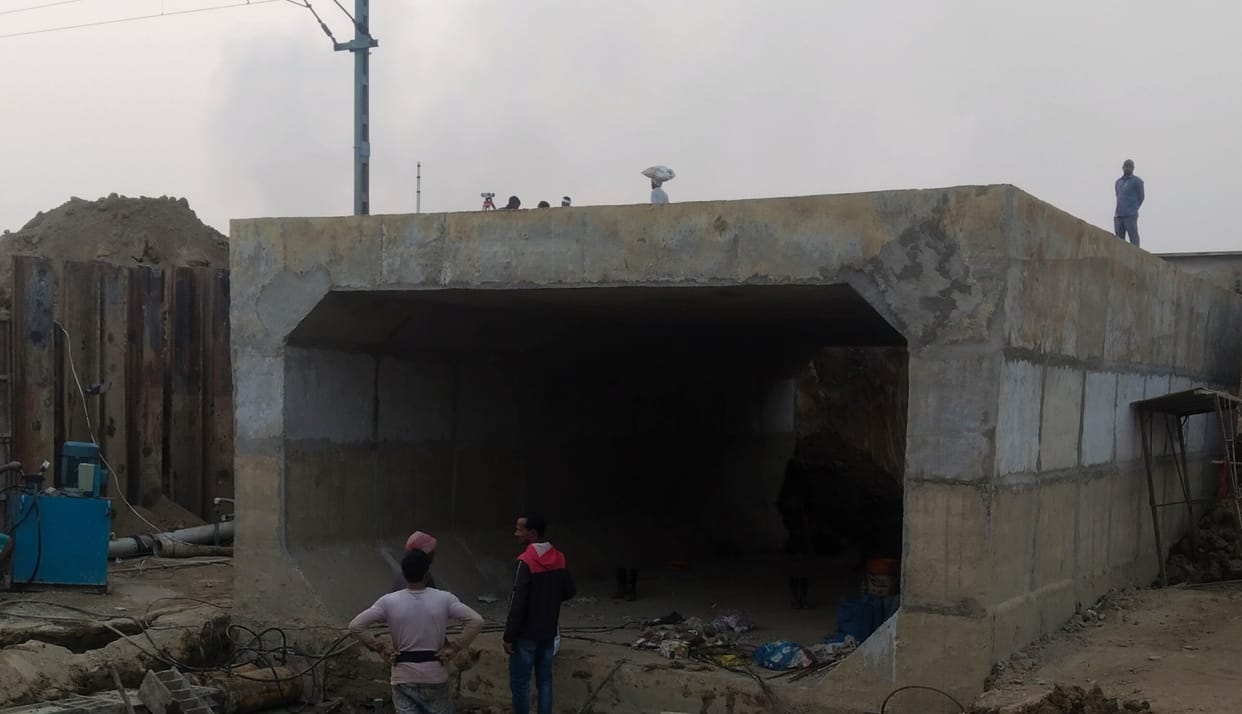 Underpass construction is progressing rapidly; traffic will be able to flow smoothly from March.