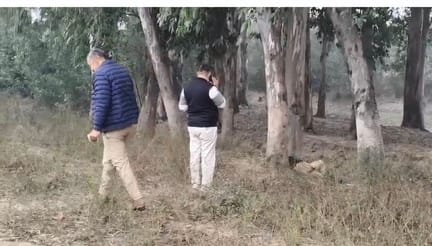 Half-naked body found near railway line, suspected to be murder by slitting throat
