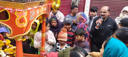Devotees danced to the beat of drums during the Prabhat Pheri.