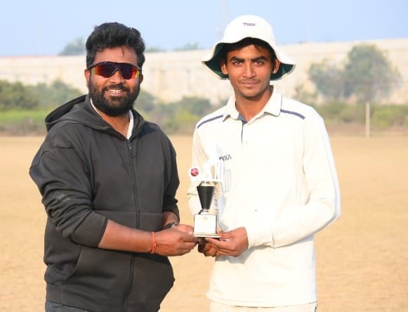 India Club defeated Graduate Club by nine runs.