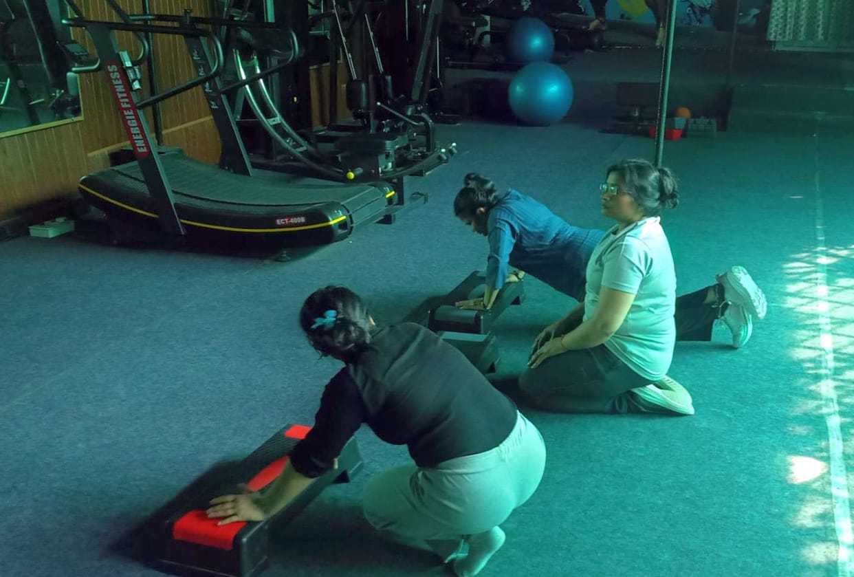 Women are sweating it out in the gym to stay healthy.